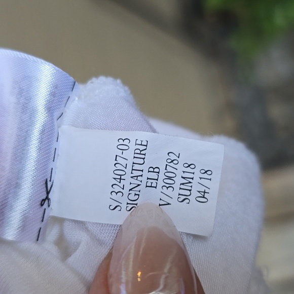 Banana Republic Classic White Supersoft Tee XXL - Picture 7 of 8